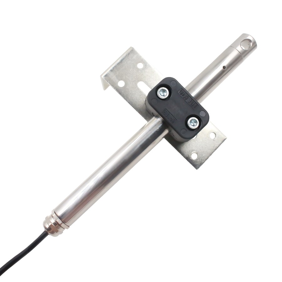 Bracket-mounted Stainless Steel Housing Wind Speed & Temperat