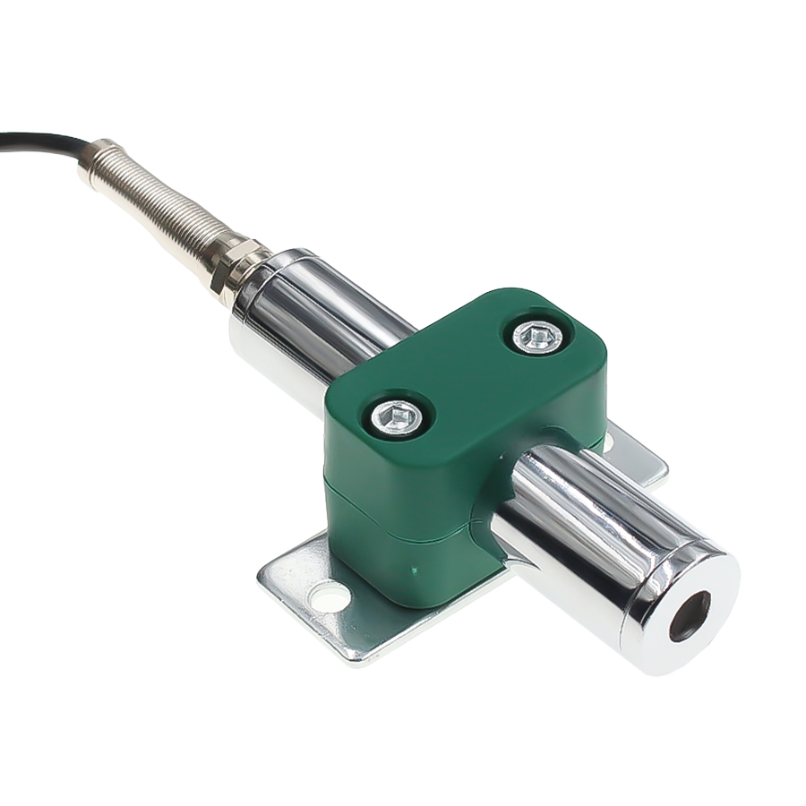 Industrial grade infrared temperature sensor